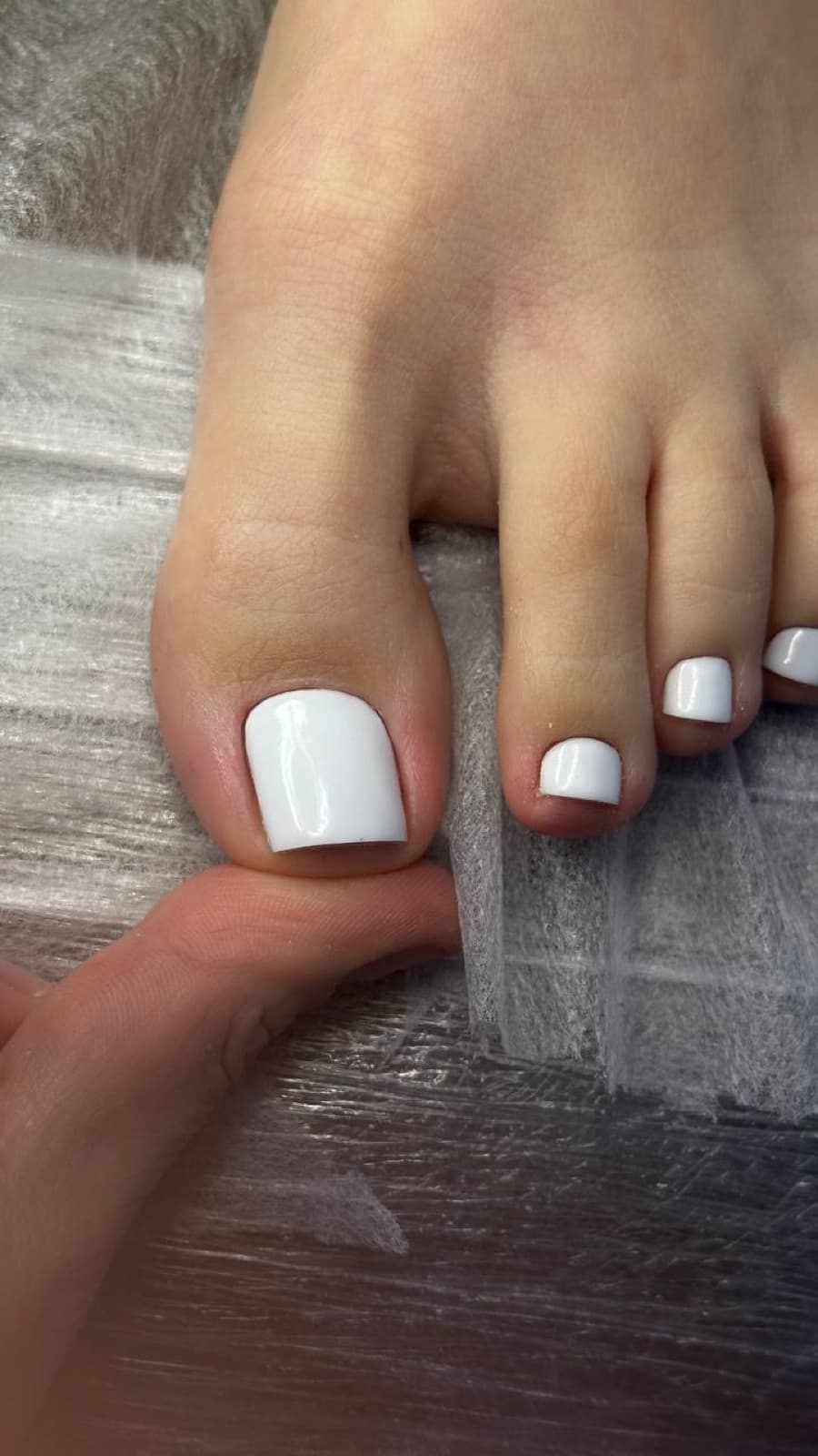 Роботи майстрів салону OMI Одеса — манікюр, педикюр, брови